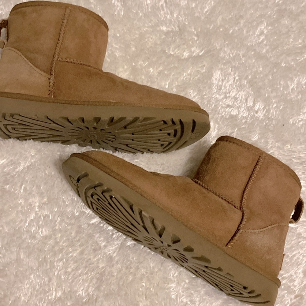 Barely worn uggs